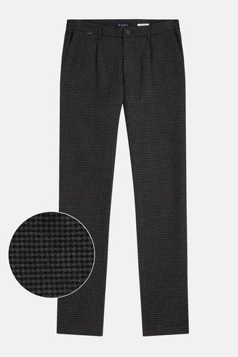 Storms Houndstooth * Die Flannels Storms Houndstooth * Die Flannels