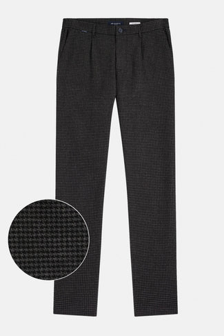 Storms Houndstooth * Die Flannels